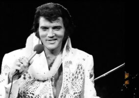 Elvis Presley10