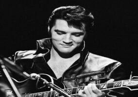 Elvis Presley4