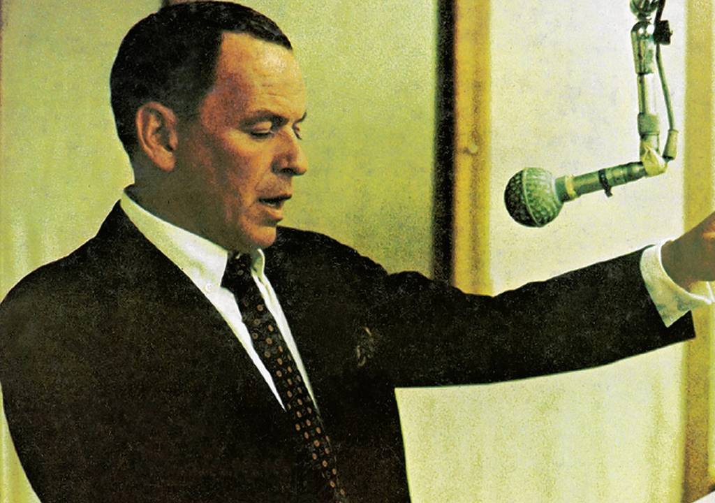 Frank Sinatra Strangers in the Night